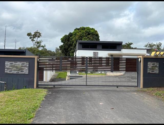 3 BEDROOM TOWNHOUSE FOR SALE IN SARNIA